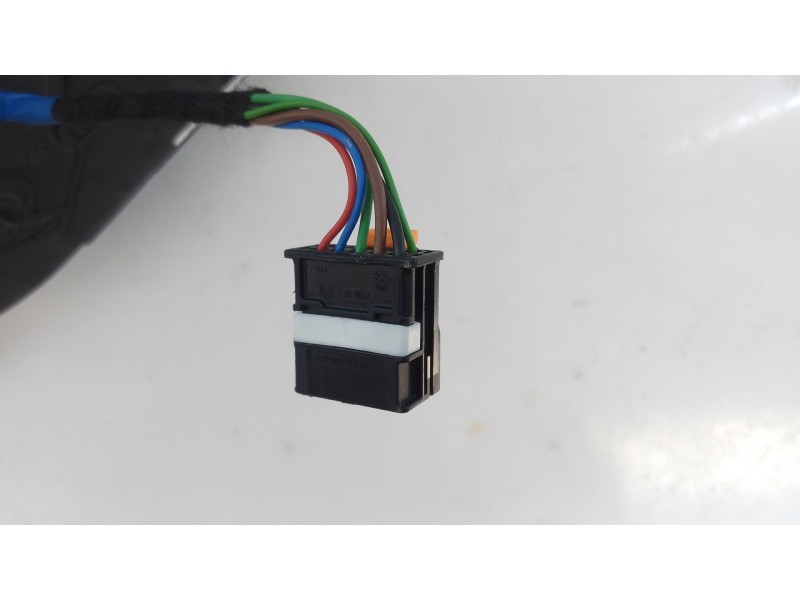 Recambio de retrovisor izquierdo electrico para opel corsa f (p2jo) 1.2 (68) referencia OEM IAM   