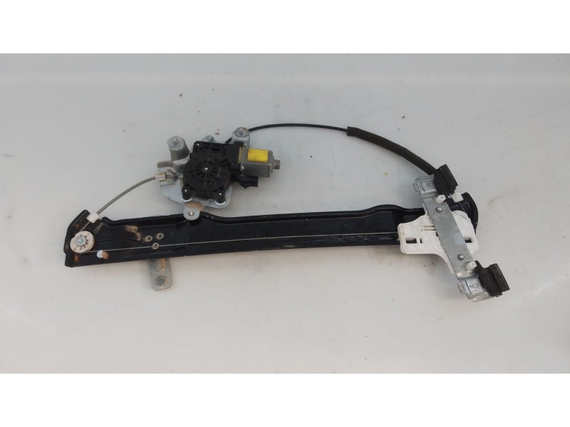 Recambio de elevalunas delantero izquierdo para ssangyong tivoli 1500 tgdi 135 cv / 99 kw referencia OEM IAM   