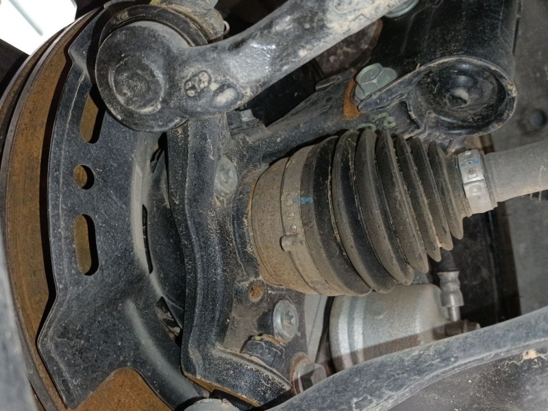 Recambio de mangueta delantera izquierda para kia ceed (cd) 1.0 t-gdi referencia OEM IAM   