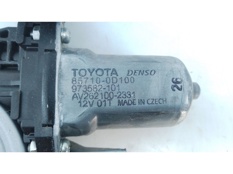 Recambio de elevalunas delantero derecho para toyota yaris (_p13_) 1.5 hybrid (nhp130_) referencia OEM IAM   
