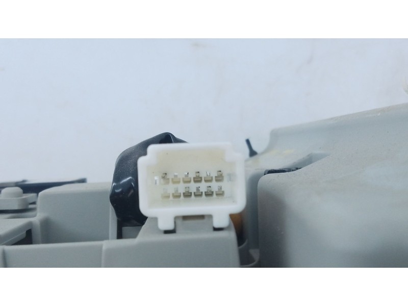 Recambio de luz interior para nissan x-trail (t32) acenta referencia OEM IAM   