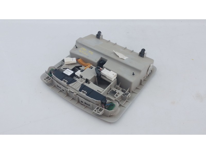 Recambio de luz interior para nissan x-trail (t32) acenta referencia OEM IAM   