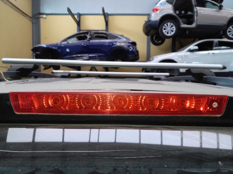 Recambio de luz central de freno para chevrolet captiva (c100, c140) 2.4 referencia OEM IAM   