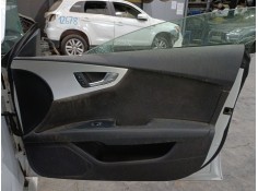 GUARNECIDO PUERTA DELANTERA DERECHA 