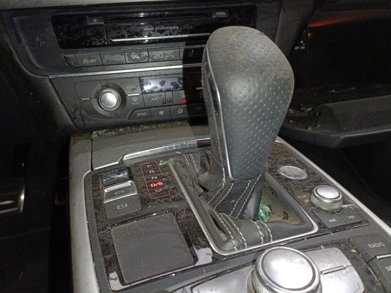 Recambio de palanca cambio para audi a7 sportback (4ga, 4gf) 3.0 tdi quattro referencia OEM IAM   