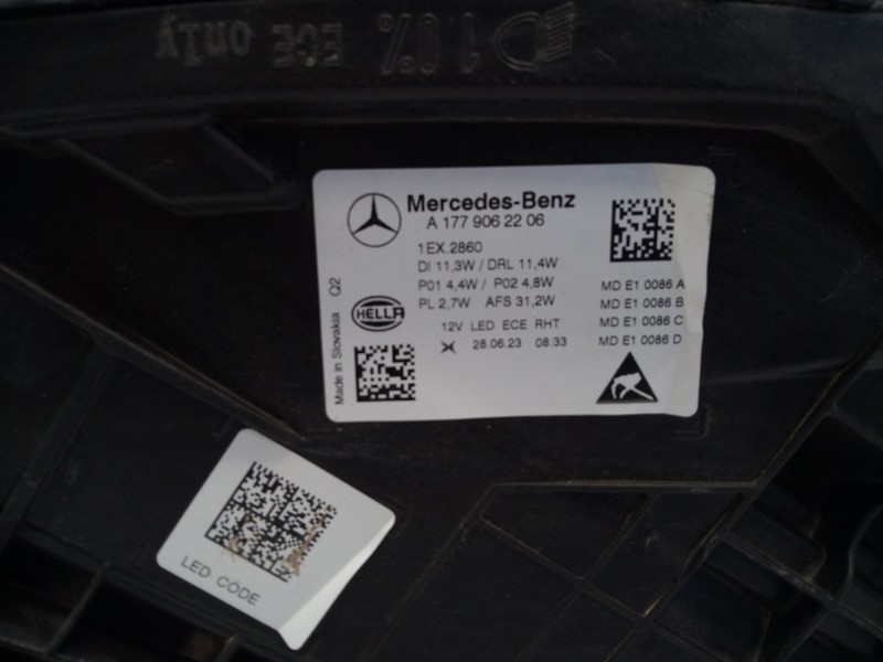 Recambio de faro derecho xenon para mercedes-benz clase a (w177) a 200 d (177.012) referencia OEM IAM A1779062206  E1-A2-15-2