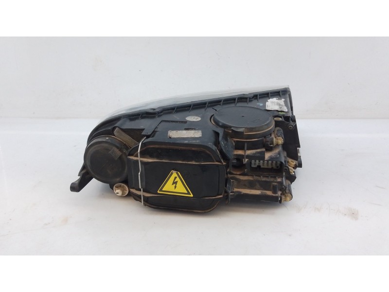 Recambio de faro izquierdo xenon para volkswagen touareg (7l6) referencia OEM IAM 3D0909157  E1-B6-18-2