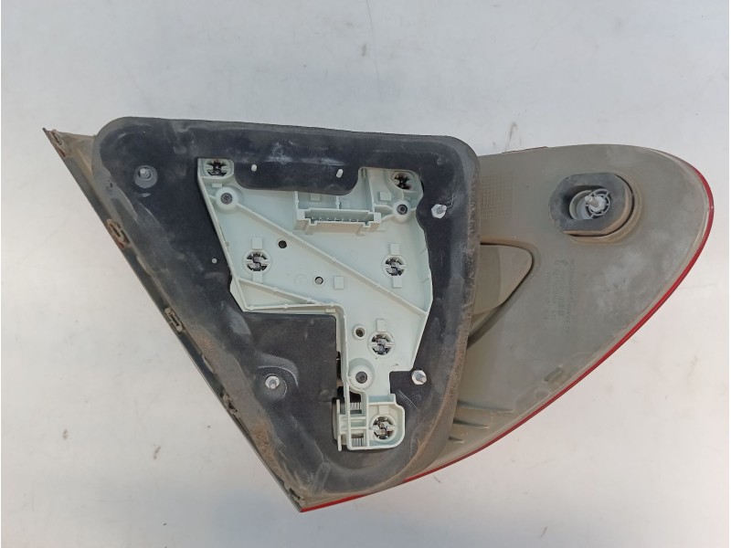 Recambio de piloto trasero derecho para mercedes-benz clase e (w211) berlina e 220 cdi (211.008) referencia OEM IAM A2118202464 