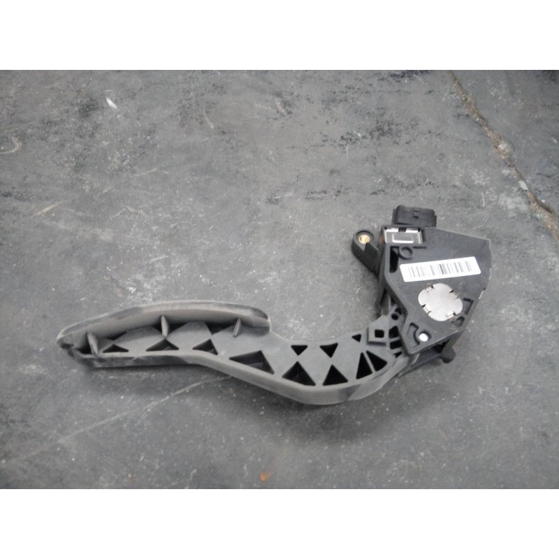 Recambio de pedal acelerador para renault megane iii berlina 5 p limited referencia OEM IAM 180020022R  