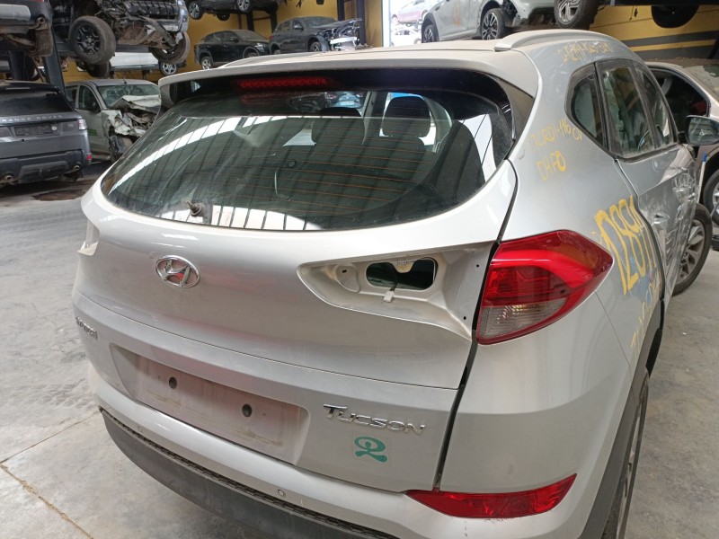Recambio de porton trasero para hyundai tucson (tl, tle) 1.7 crdi referencia OEM IAM   