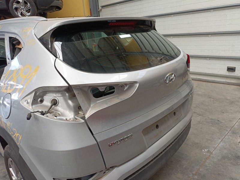 Recambio de porton trasero para hyundai tucson (tl, tle) 1.7 crdi referencia OEM IAM   
