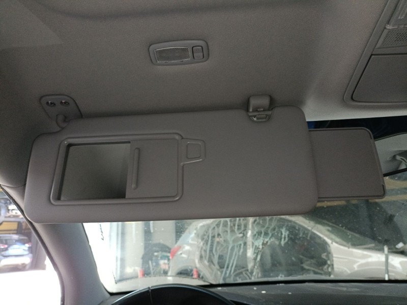 Recambio de parasol izquierdo para hyundai tucson (tl, tle) 1.7 crdi referencia OEM IAM   