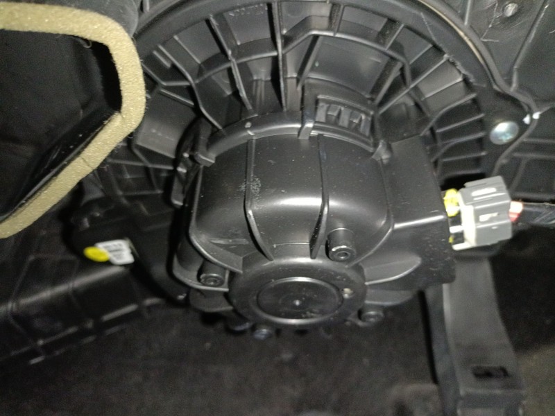 Recambio de ventilador calefaccion para hyundai tucson (tl, tle) 1.7 crdi referencia OEM IAM   