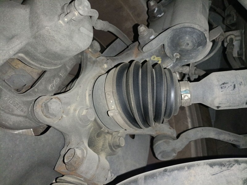 Recambio de mangueta delantera derecha para hyundai tucson (tl, tle) 1.7 crdi referencia OEM IAM   