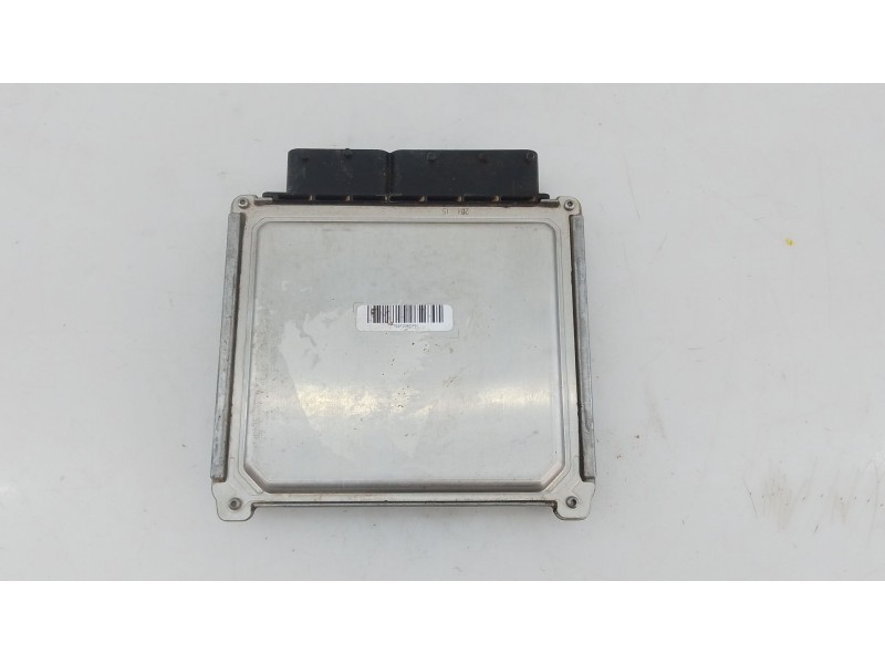 Recambio de centralita motor uce para seat leon (5f1) 1.6 tdi referencia OEM IAM 04L907445B 28445556 