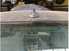 LUZ CENTRAL DE FRENO 