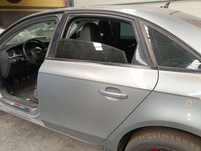 Recambio de puerta trasera izquierda para audi a4 b7 (8ec) 2.0 tdi referencia OEM IAM   
