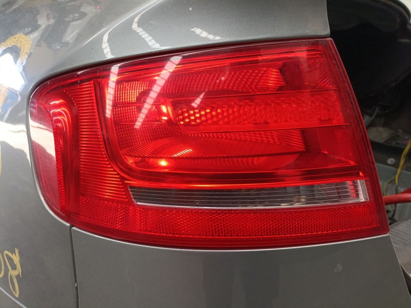 Recambio de piloto trasero izquierdo para audi a4 b7 (8ec) 2.0 tdi referencia OEM IAM   