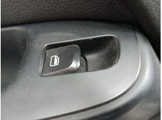 Recambio de mando elevalunas trasero izquierdo para audi a4 b7 (8ec) 2.0 tdi referencia OEM IAM   
