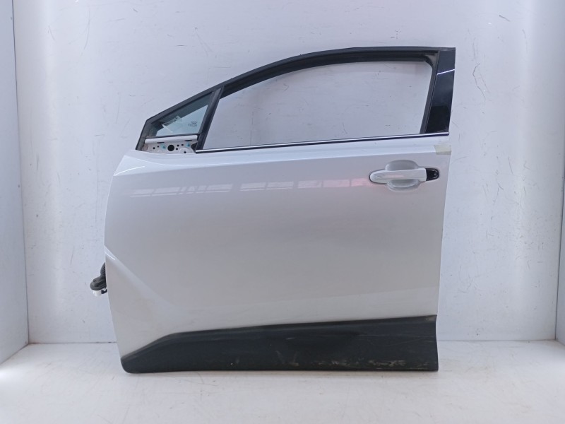 Recambio de puerta delantera izquierda para toyota c-hr hybrid dynamic referencia OEM IAM   E4-A3-12