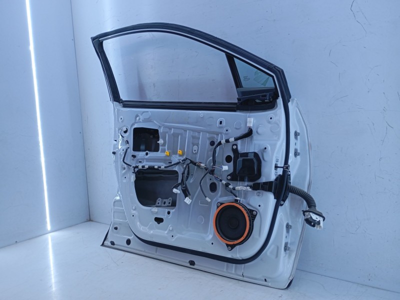Recambio de puerta delantera izquierda para toyota c-hr hybrid dynamic referencia OEM IAM   E4-A3-12