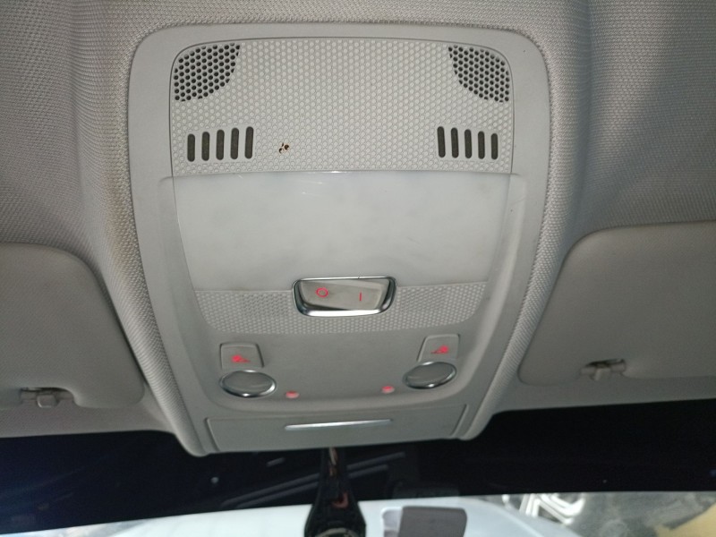 Recambio de luz interior para audi a4 b7 (8ec) 2.0 tdi referencia OEM IAM   
