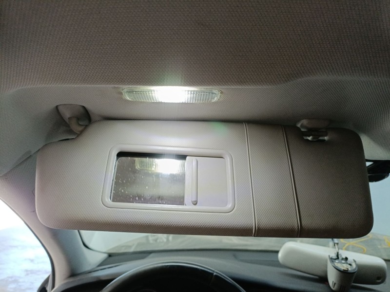 Recambio de parasol izquierdo para audi a4 b7 (8ec) 2.0 tdi referencia OEM IAM   