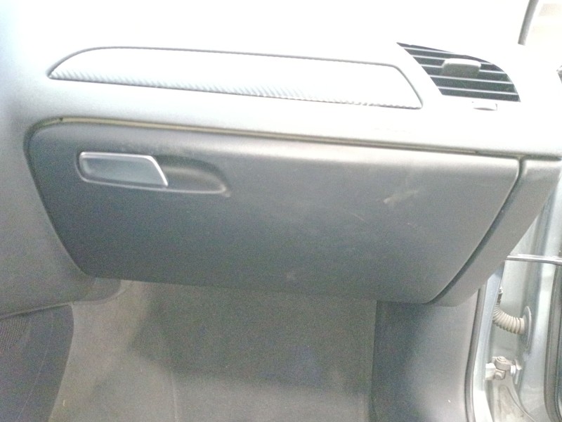 Recambio de guantera para audi a4 b7 (8ec) 2.0 tdi referencia OEM IAM   