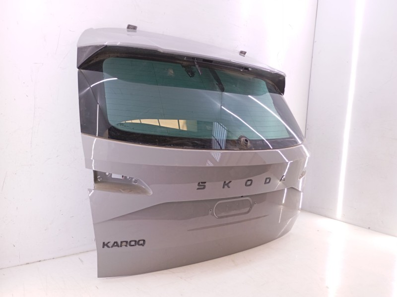 Recambio de porton trasero para skoda karoq 2.0 tdi nu7 referencia OEM IAM   