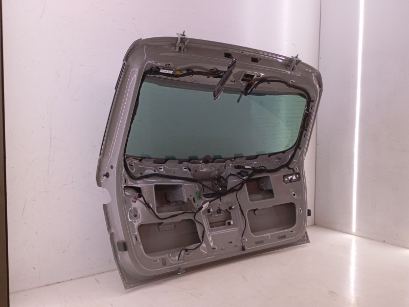 Recambio de porton trasero para skoda karoq 2.0 tdi nu7 referencia OEM IAM   