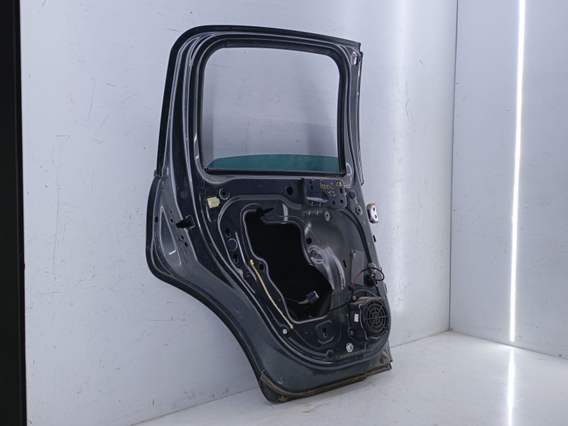 Recambio de puerta trasera izquierda para citroën c3 exclusive referencia OEM IAM   E4-B4-2