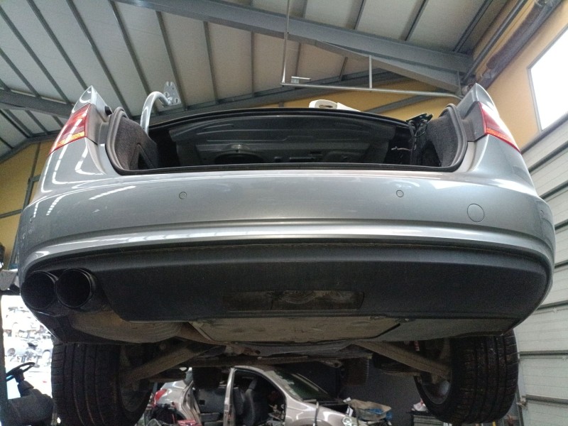 Recambio de paragolpes trasero para audi a4 b7 (8ec) 2.0 tdi referencia OEM IAM   