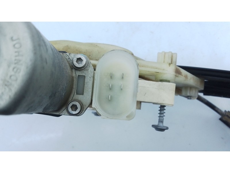 Recambio de elevalunas delantero derecho para bmw serie 1 berlina (e81/e87) 118d limited sport edition referencia OEM IAM   