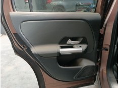 GUARNECIDO PUERTA TRASERA IZQUIERDA 