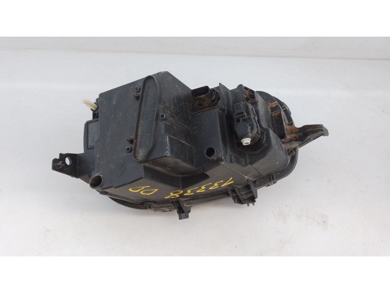 Recambio de faro derecho xenon para citroën c3 iii (sx) 1.2 puretech 82 referencia OEM IAM   