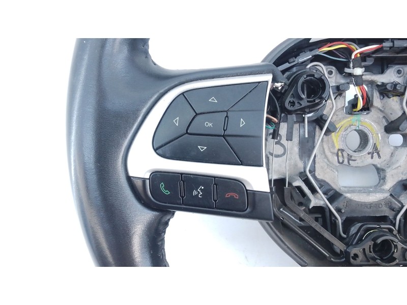 Recambio de volante para jeep compass (mp, m6, mv, m7) 1.4 multiair referencia OEM IAM   