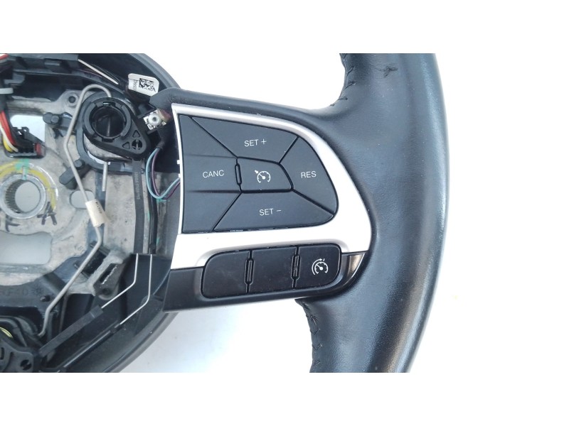 Recambio de volante para jeep compass (mp, m6, mv, m7) 1.4 multiair referencia OEM IAM   