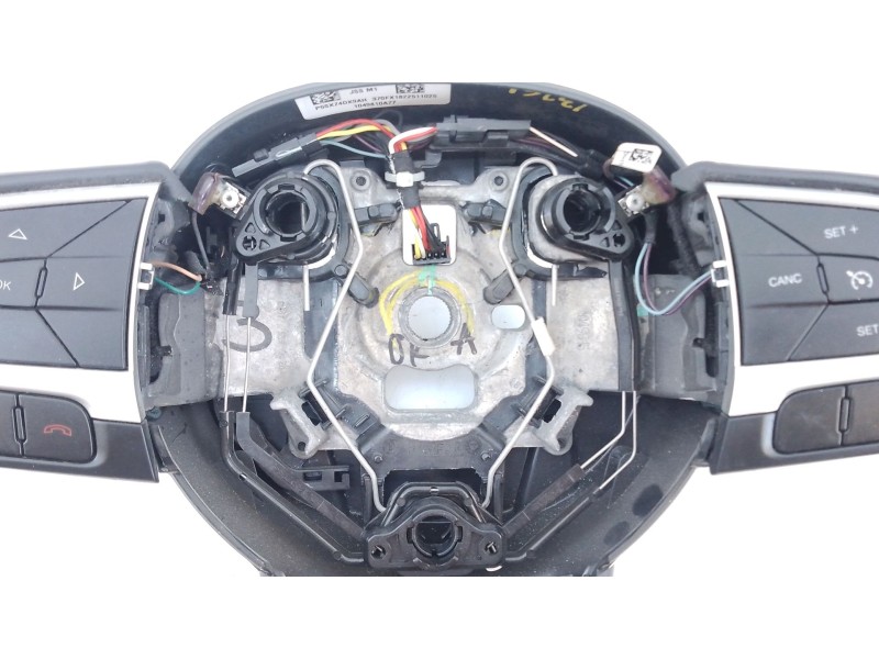 Recambio de volante para jeep compass (mp, m6, mv, m7) 1.4 multiair referencia OEM IAM   
