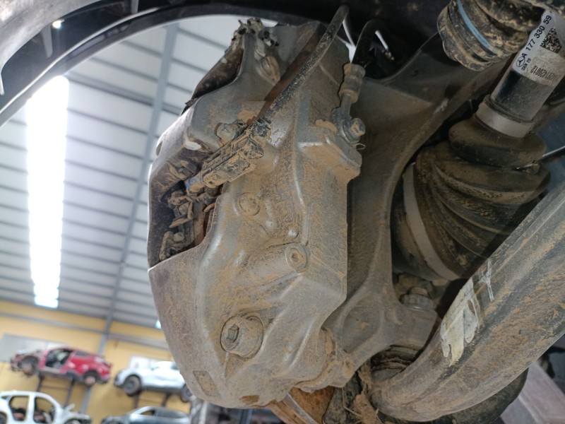 Recambio de pinza freno delantera derecha para mercedes-benz gla (h247) amg gla 35 4-matic (247.751) referencia OEM IAM   