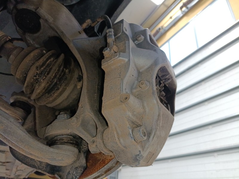 Recambio de pinza freno delantera izquierda para mercedes-benz gla (h247) amg gla 35 4-matic (247.751) referencia OEM IAM   