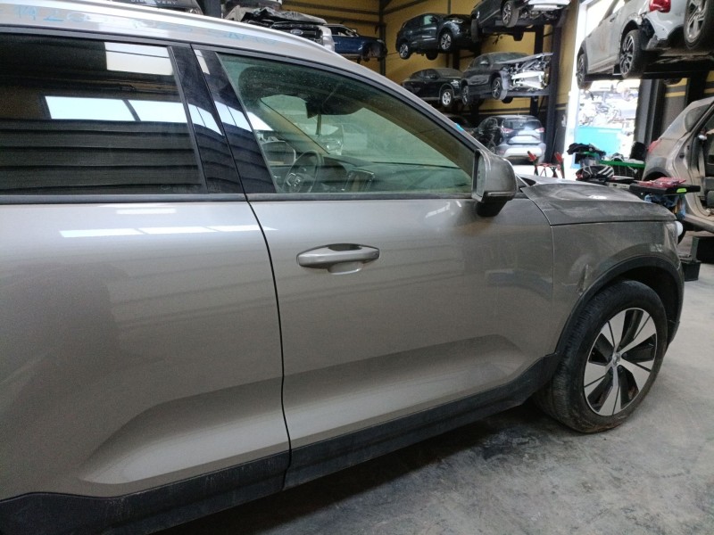 Recambio de puerta delantera derecha para volvo xc40 (536) t3 referencia OEM IAM   