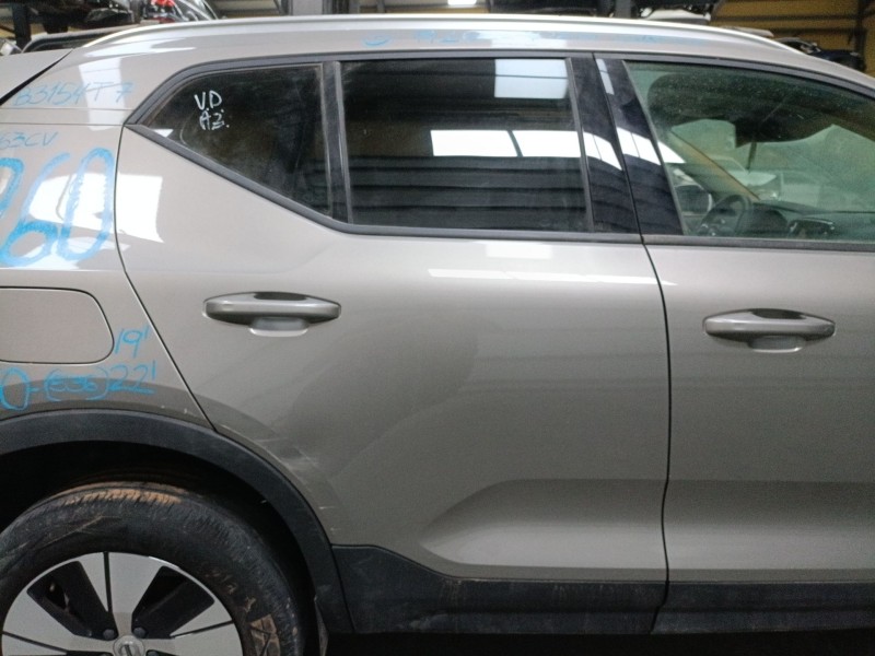 Recambio de puerta trasera derecha para volvo xc40 (536) t3 referencia OEM IAM   
