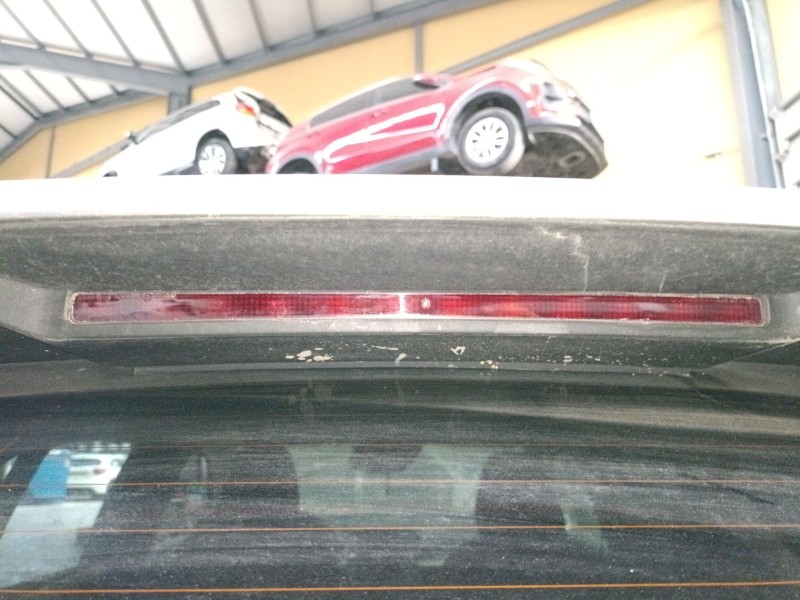 Recambio de luz central de freno para volvo xc40 (536) t3 referencia OEM IAM   