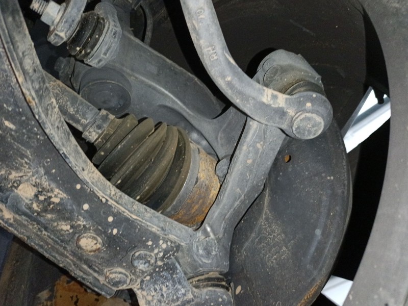 Recambio de mangueta delantera derecha para volvo xc40 (536) t3 referencia OEM IAM   