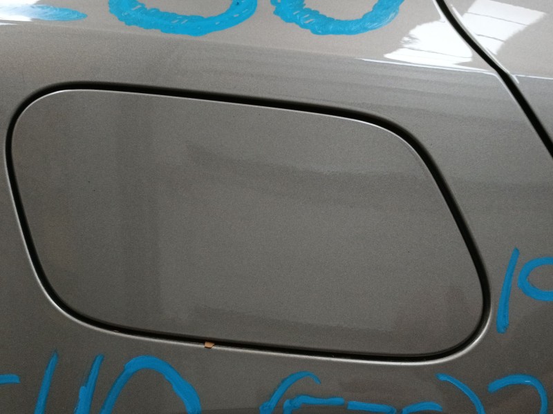 Recambio de tapa exterior combustible para volvo xc40 (536) t3 referencia OEM IAM   