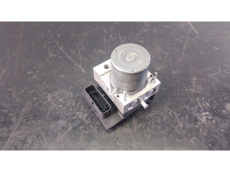 Recambio de abs para citroën c4 lim. seduction referencia OEM IAM 9677024980  
