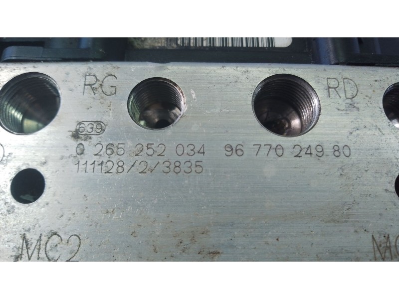 Recambio de abs para citroën c4 lim. seduction referencia OEM IAM 9677024980  