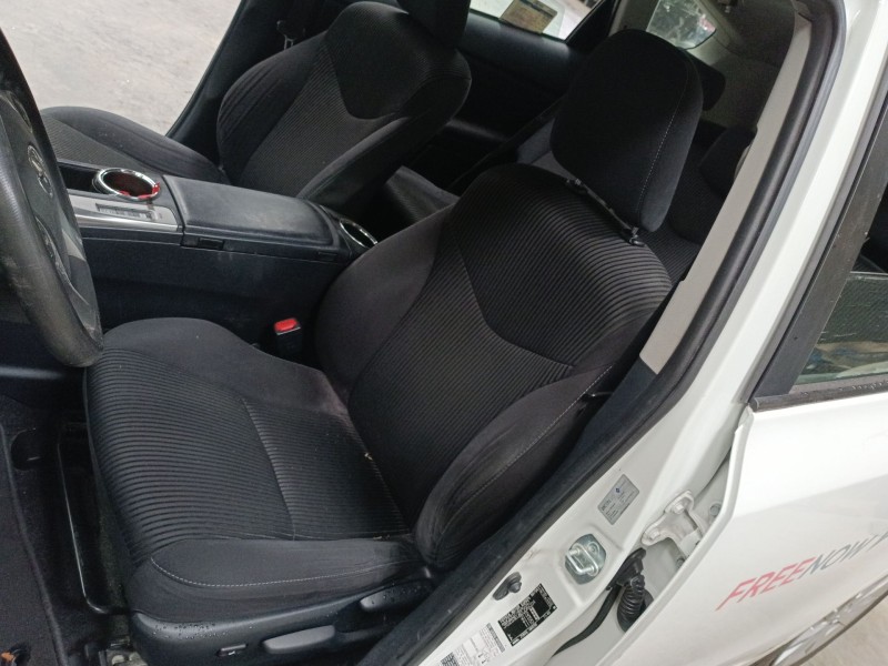 toyota prius plus (_w4_) del año 2021