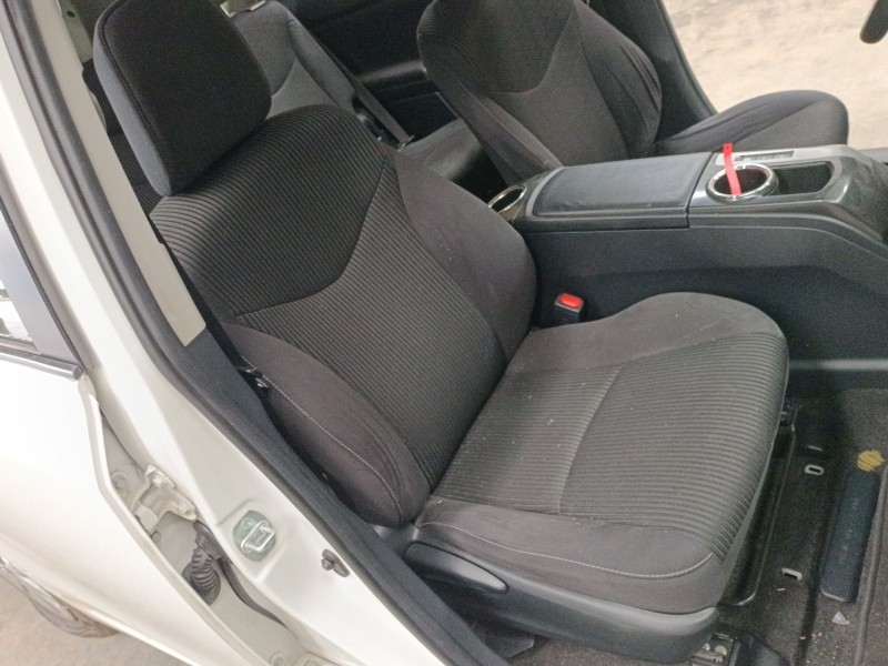 toyota prius plus (_w4_) del año 2021