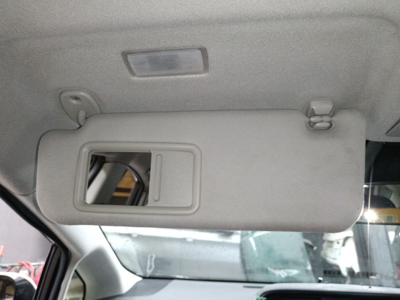 Recambio de parasol izquierdo para toyota prius plus (_w4_) 1.8 hybrid (zvw40w, zvw41w) referencia OEM IAM   